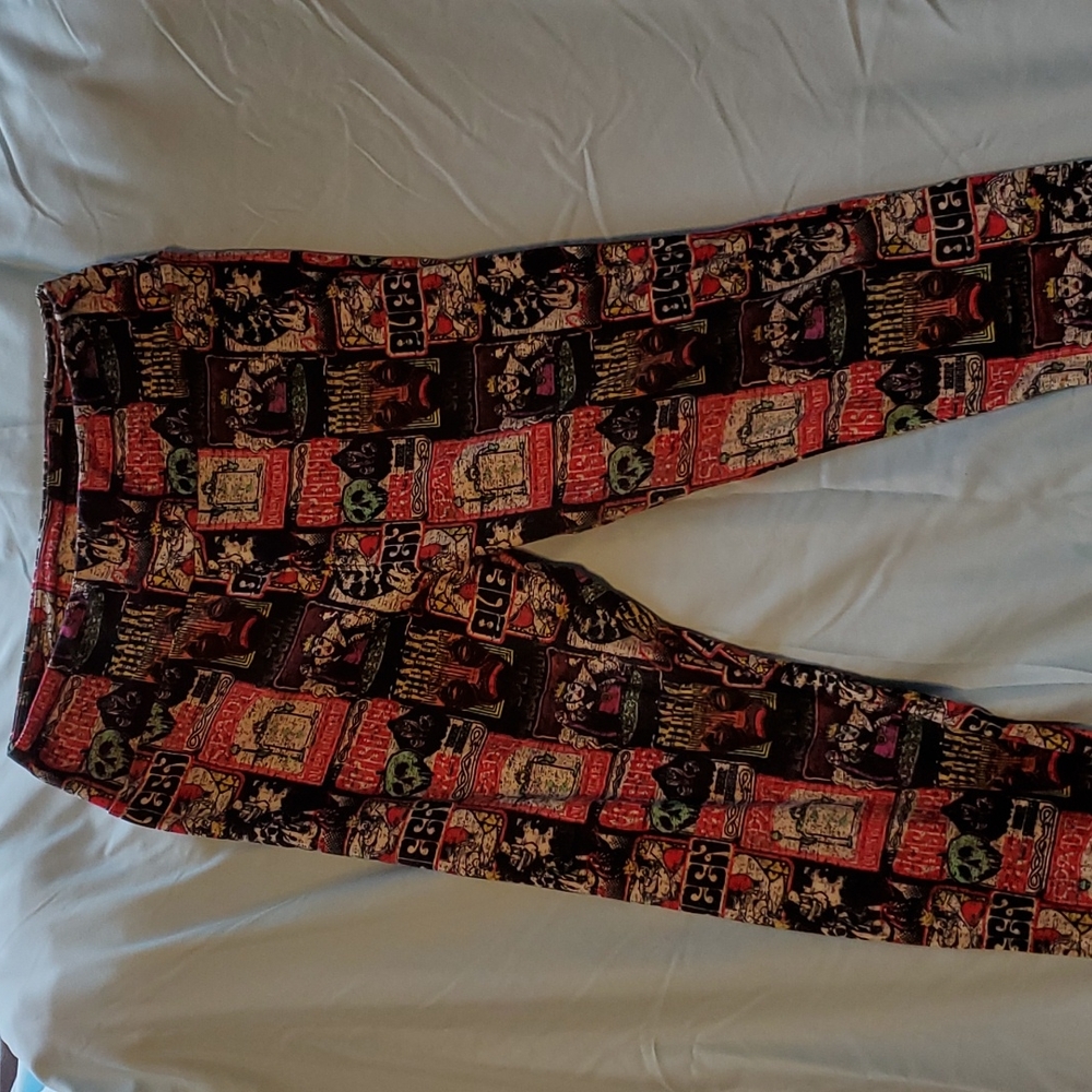 Lularoe Disney Villians leggings